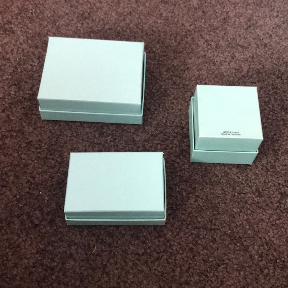 Set of Three Tiffany & Co gift boxes - Picture 2 of 5